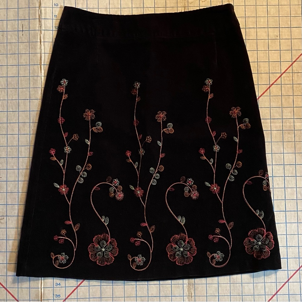 Ecologie skirt, black lined corduroy A-line floral embroidered skirt, size 6